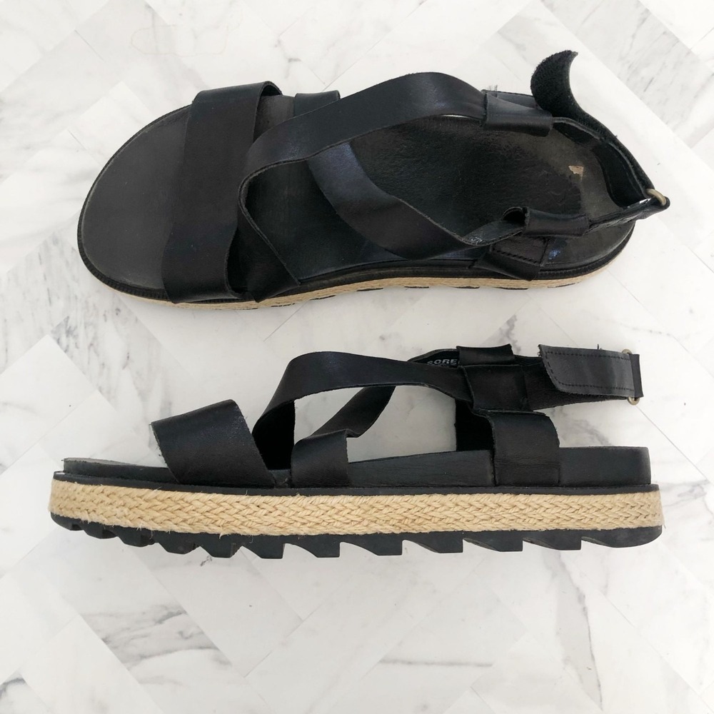 SOREL Roaming Criss Cross Sandals Size 8